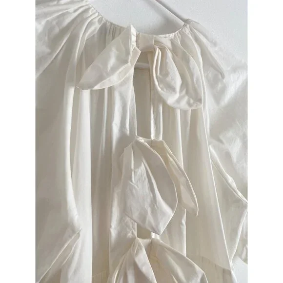 NWT Beulah Style White Tiered Puff Sleeve Dress With Cutout Bow Detail Size M - Picture 3 of 7
